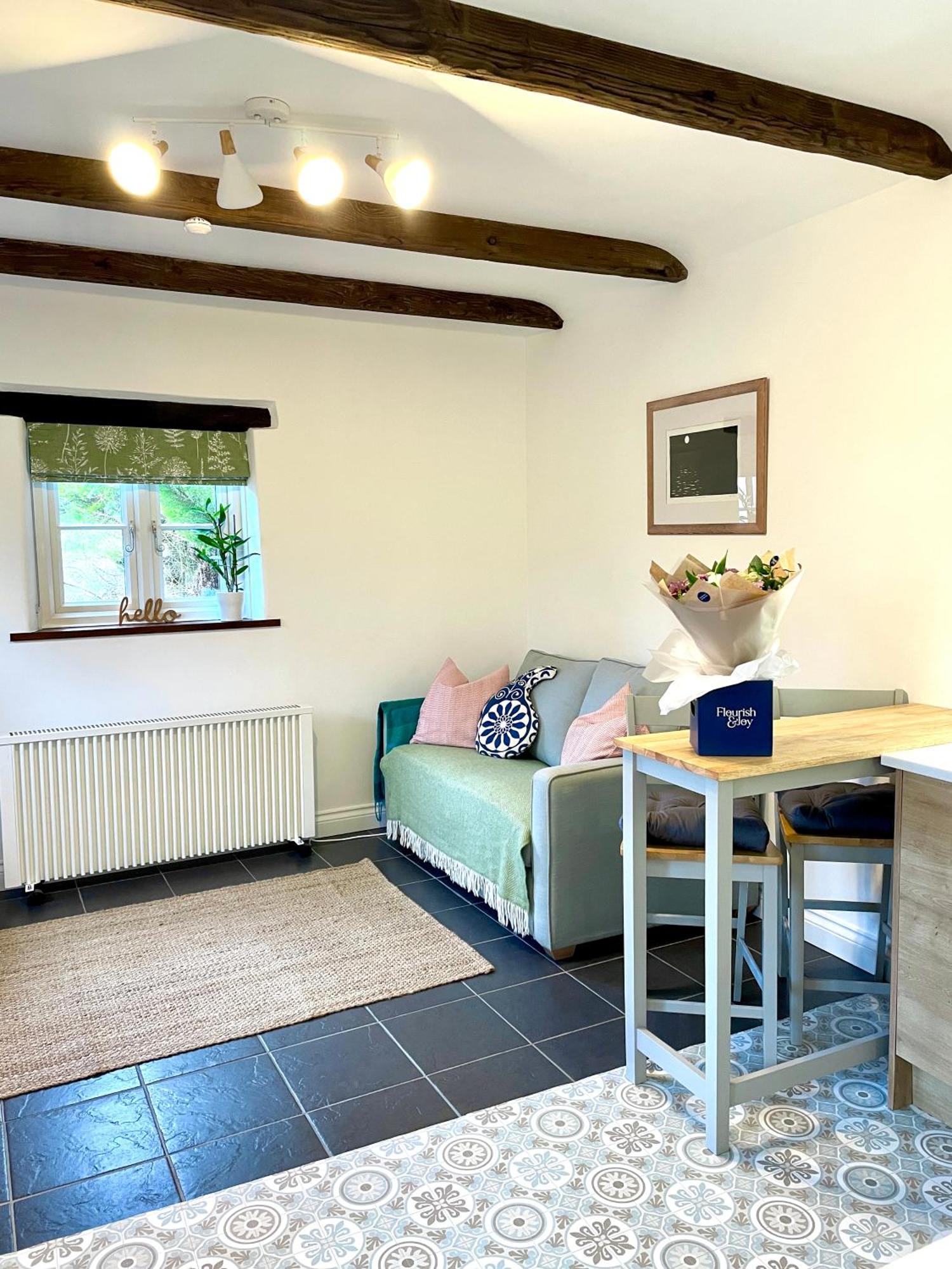 The Cowshed - Cottage In Cornwall Jacobstow Buitenkant foto